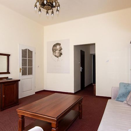 Savoy Bed & Breakfast Spala Bagian luar foto