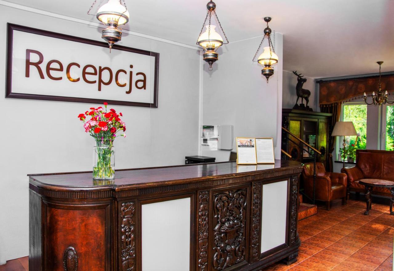Savoy Bed & Breakfast Spala Bagian luar foto