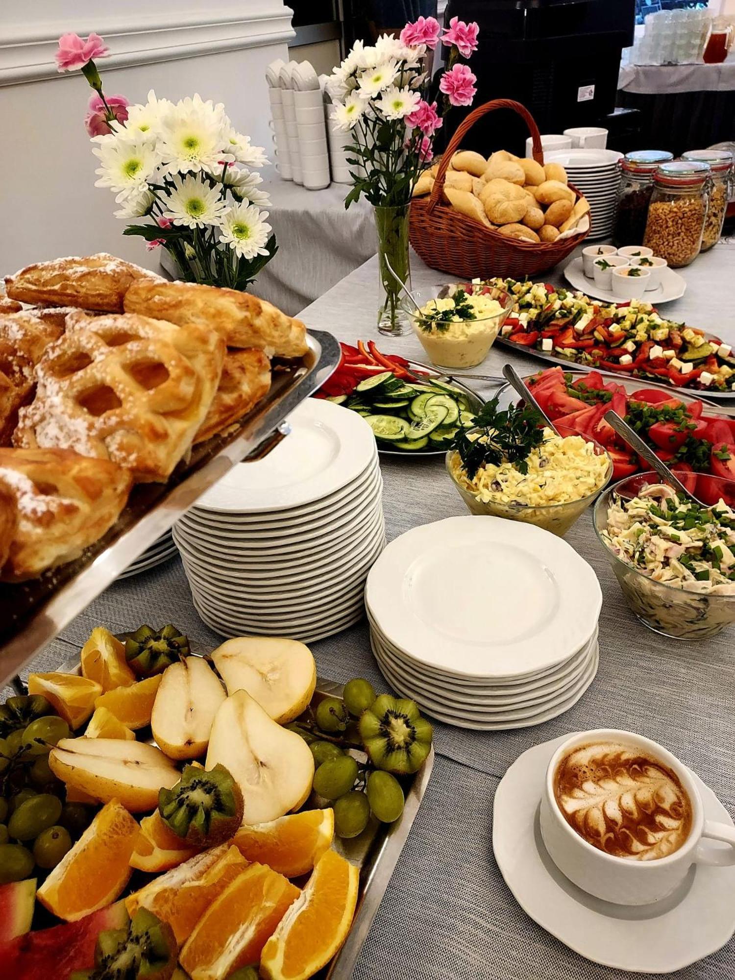 Savoy Bed & Breakfast Spala Bagian luar foto