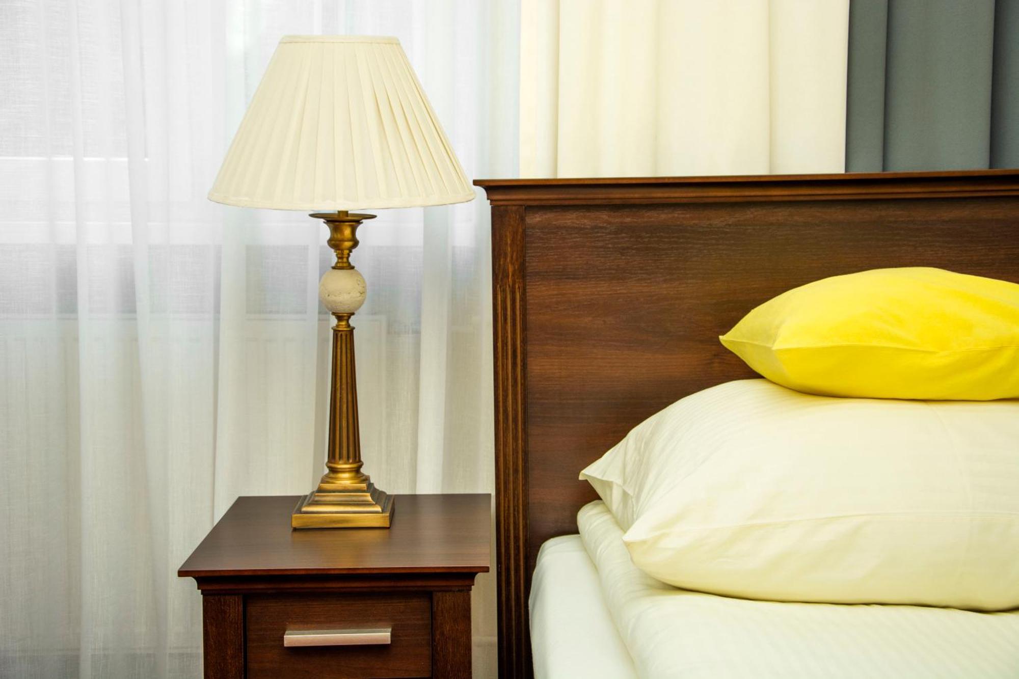 Savoy Bed & Breakfast Spala Bagian luar foto