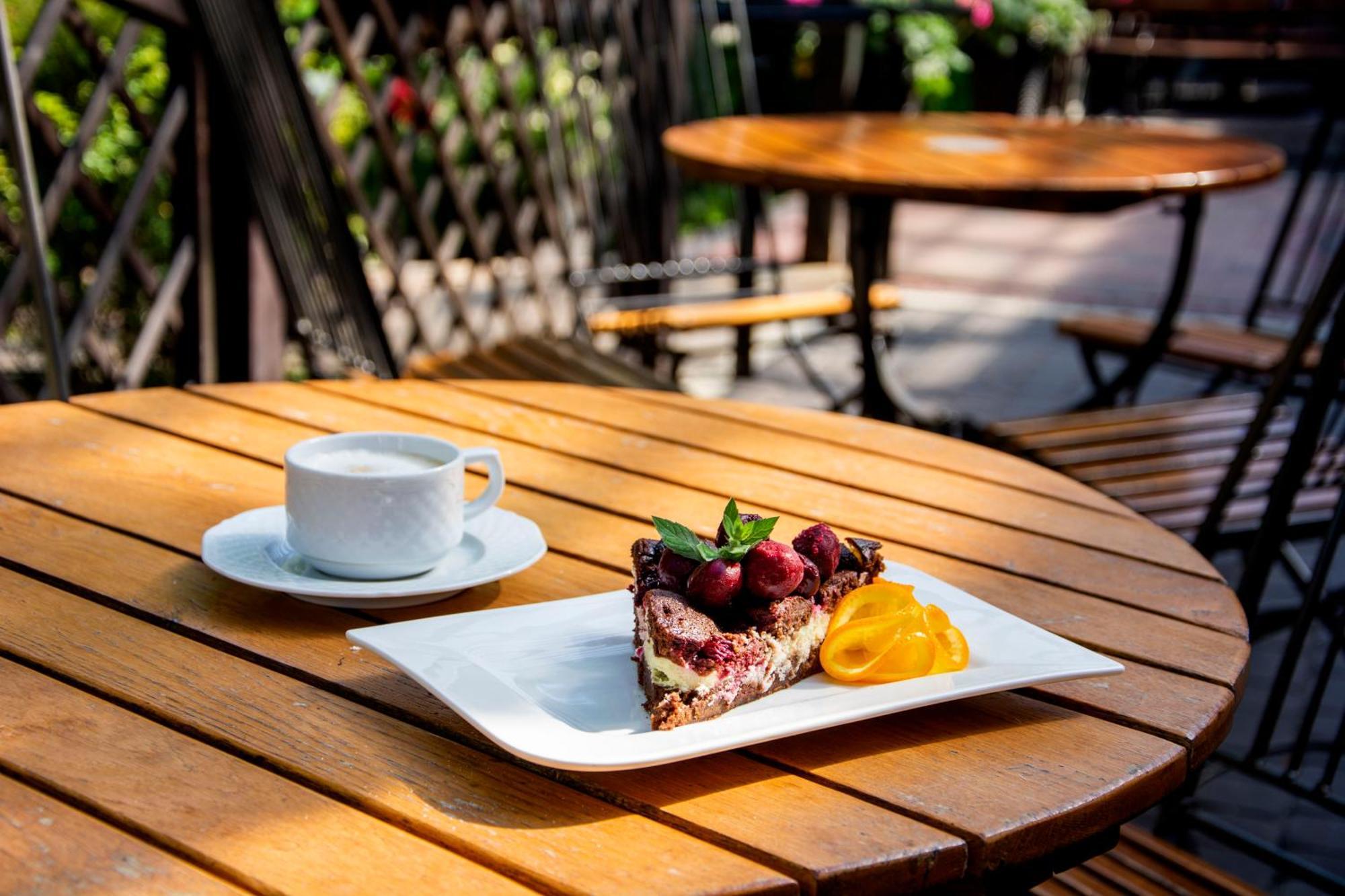 Savoy Bed & Breakfast Spala Bagian luar foto