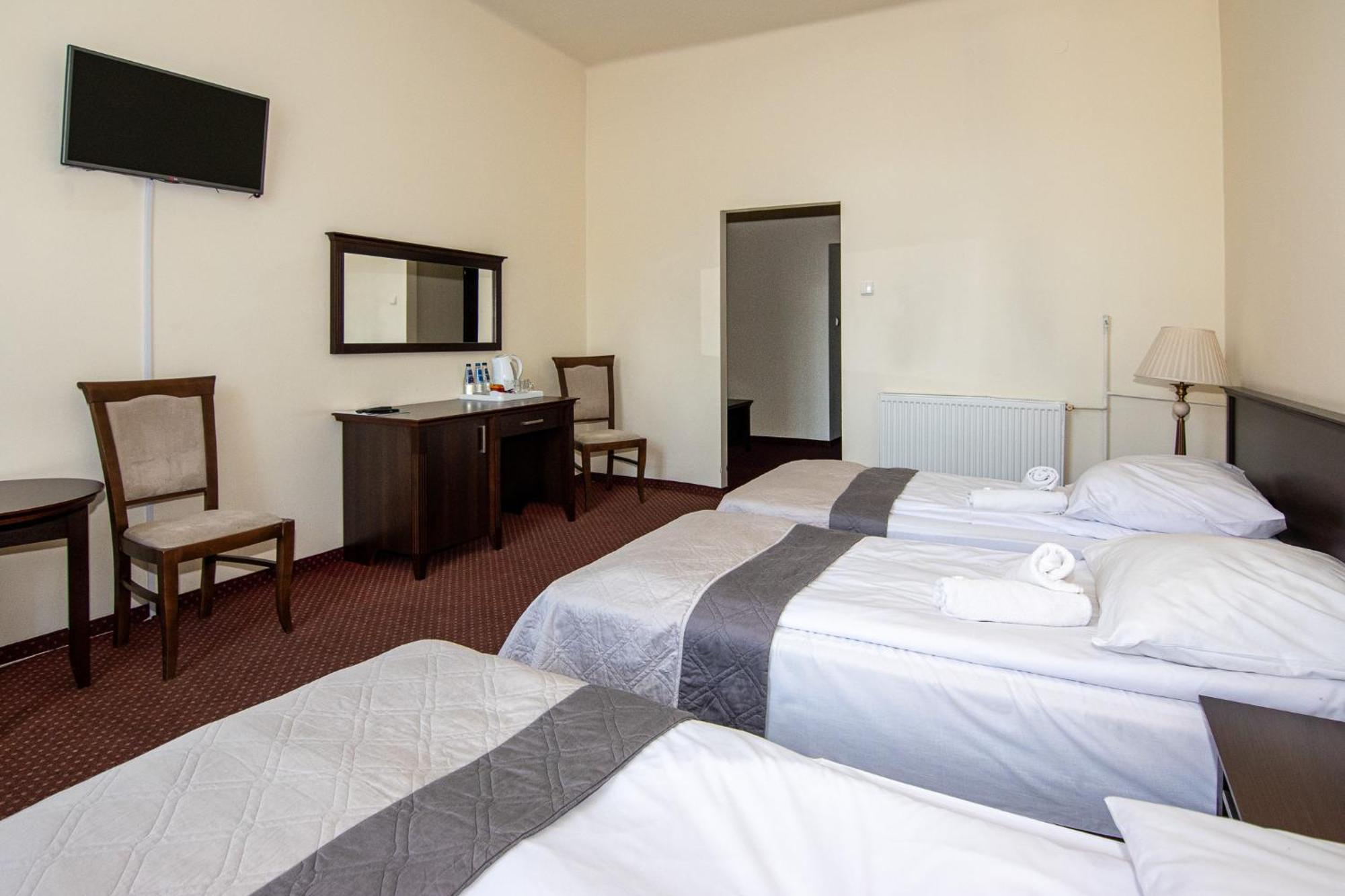 Savoy Bed & Breakfast Spala Bagian luar foto